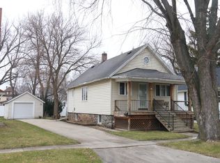 269 7th St, Fond Du Lac, WI 54935