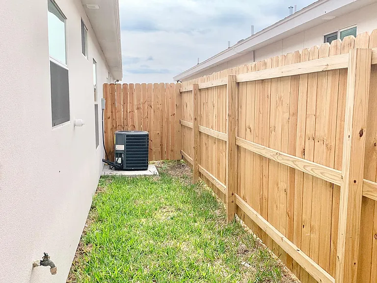 2016 Summerland Ln — Photo 11