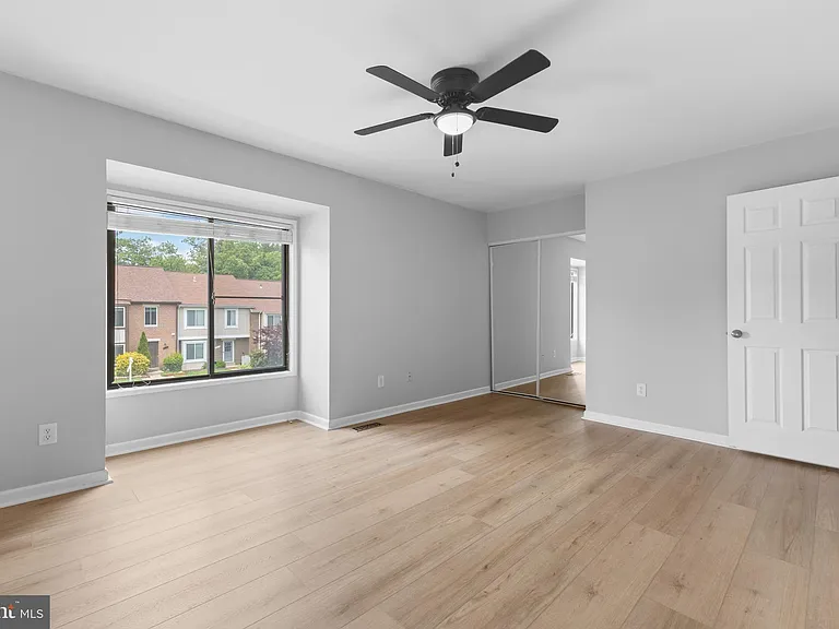 2813 Cambridge Dr — Photo 20