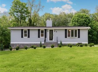 3 Idlewild Dr, Poughkeepsie, NY