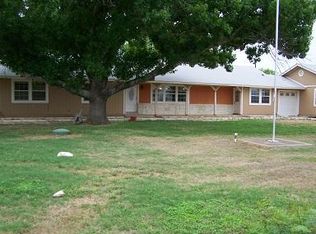 19575 Benton City Rd, Somerset, TX 78069