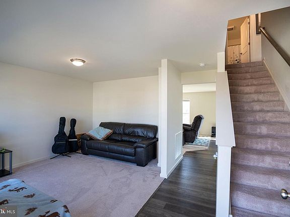 4th image of 273 Fawn Valley Rd