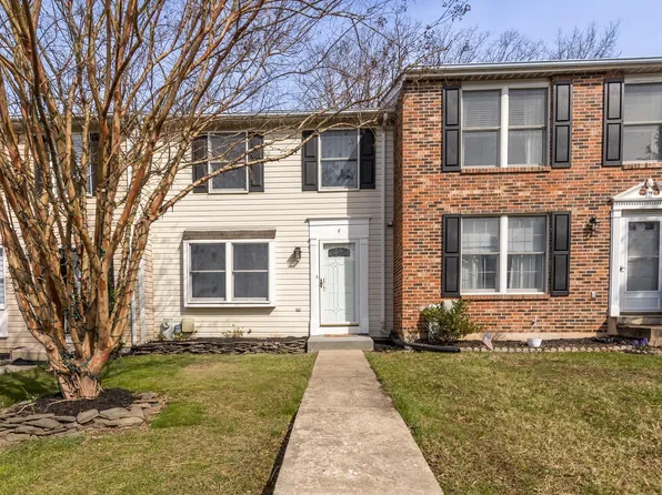 4 Capland Ct, Perry Hall, MD 21128