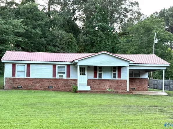 9015 Hokes Bluff Rd, Centre, AL 35960