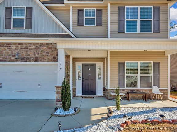 2nd image of 1719 Zion Dr