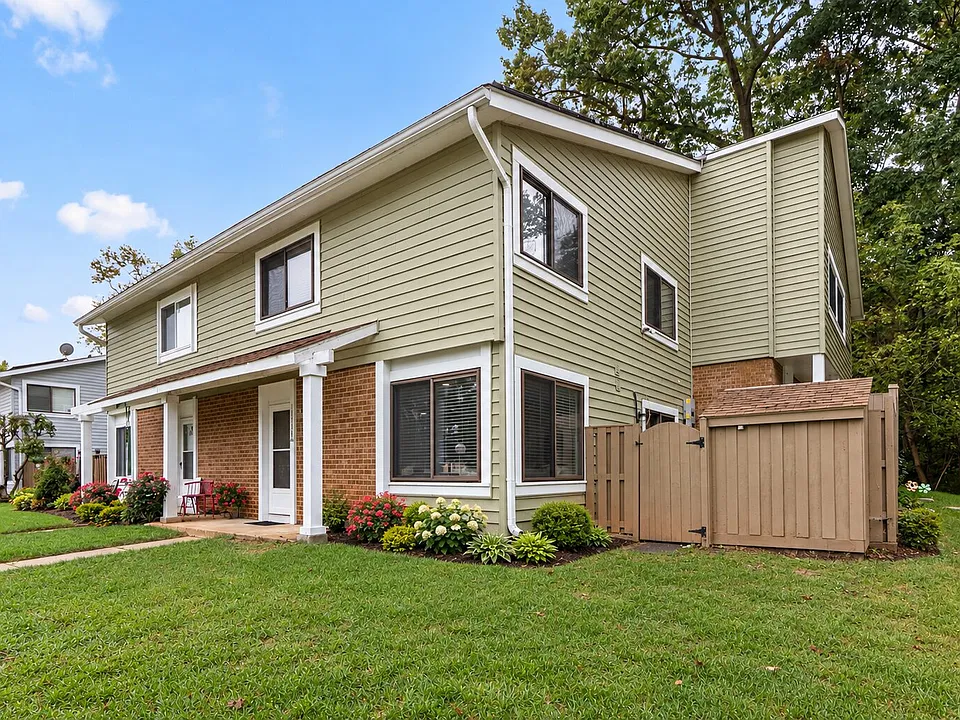 18734 Ginger Ct