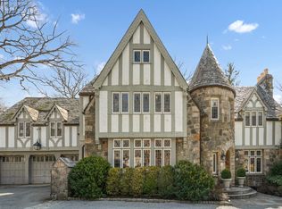 38 Stratford Rd, Harrison, NY 10528