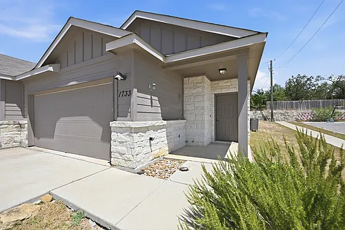 1733 Davidson Ranch Dr Photo 1