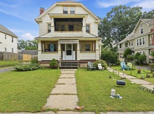 21-23 Olmsted Dr, Springfield, MA 01108