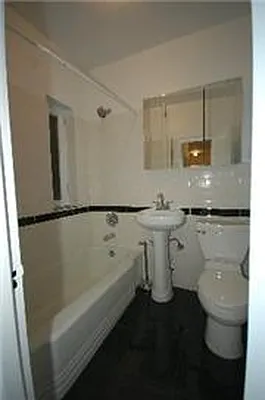 Rented by Avian Village Realty | media 6