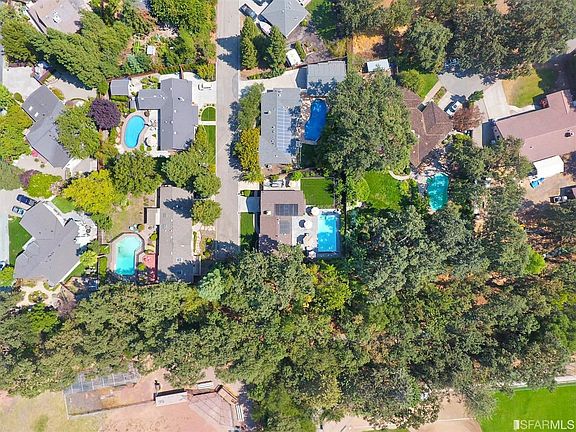 5th image of 5 Green Valley Ct