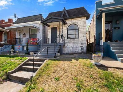 4936 Shaw Ave, Saint Louis, MO, 63110