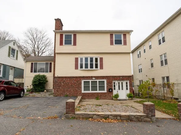 45-45A Pilgrim Ave, Worcester, MA 01604