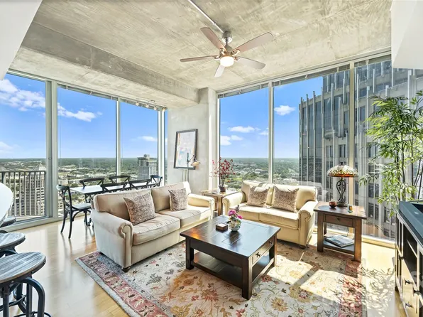 210 N Church St Unit 3415, Charlotte, NC 28202