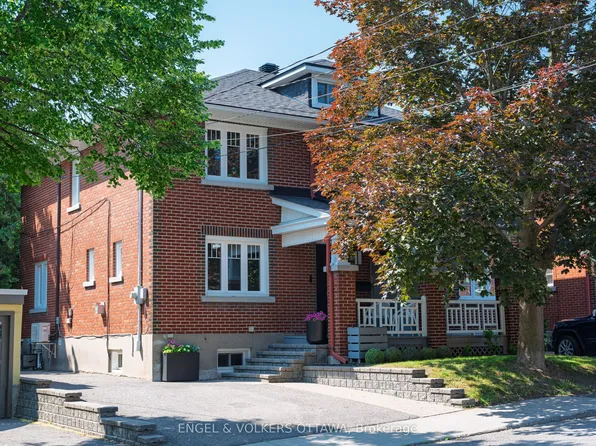 174 Hickory St, Ottawa, ON K1Y 3T6