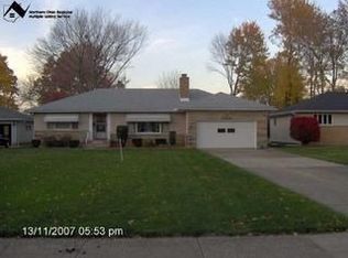 13852 Settlement Acres Dr, Brookpark, OH