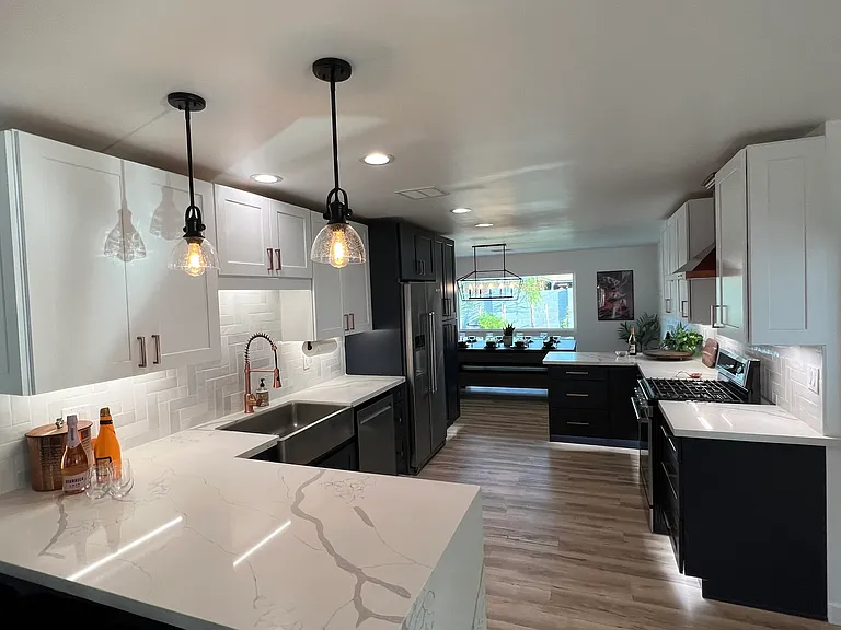 8619 E Cambridge Ave — Photo 29