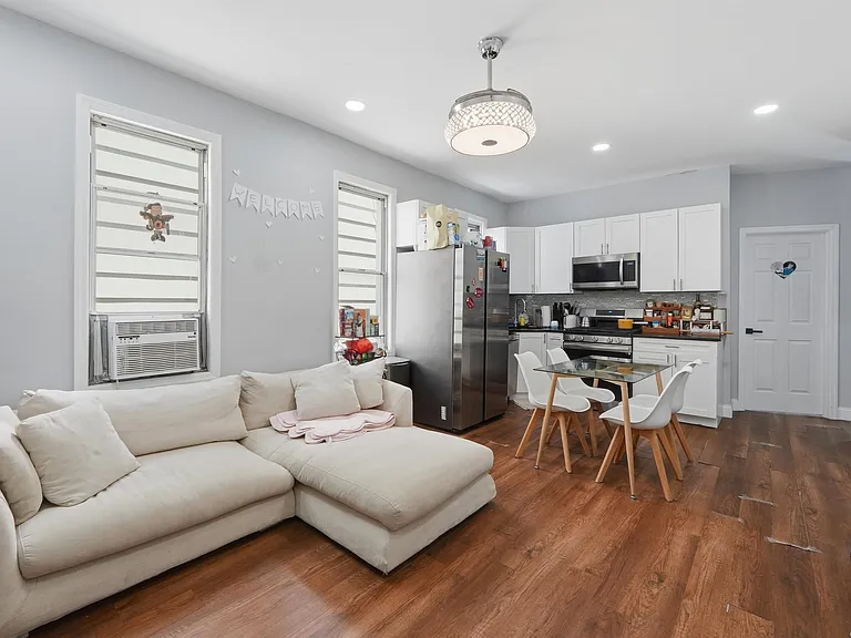 17 Troy St #2 — Photo 5