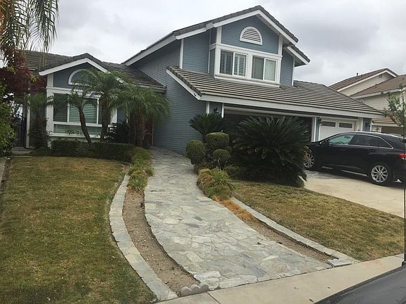 2nd image of 609 Radbury Pl