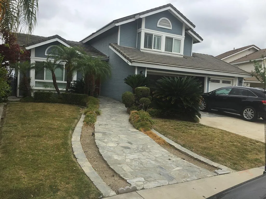 Building Photo - 609 Radbury Pl