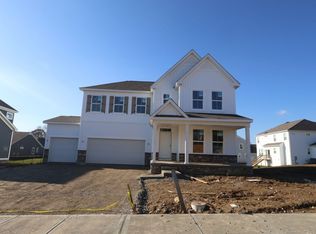 302 Reign Way, Pataskala, OH 43062