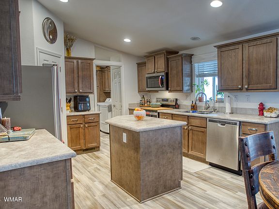 5th image of 4242 Yuma Dr