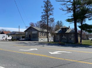 14 Fuller Rd, Albany, NY 12205