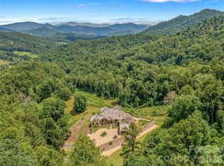 384 Doan Town Rd, Burnsville, NC 28714
