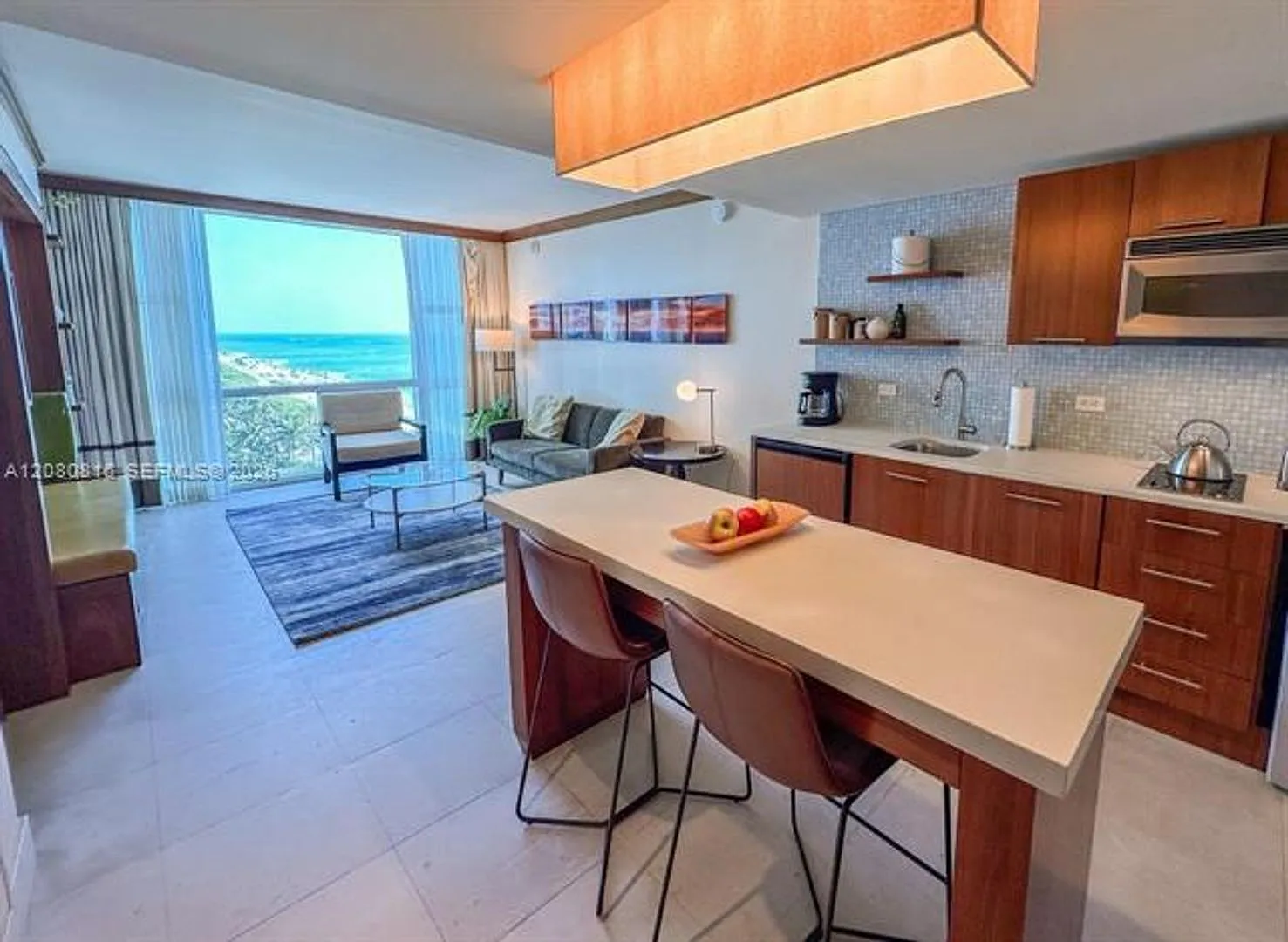 6801 Collins Ave cu-815, Miami Beach, FL 33141 — Photo 1