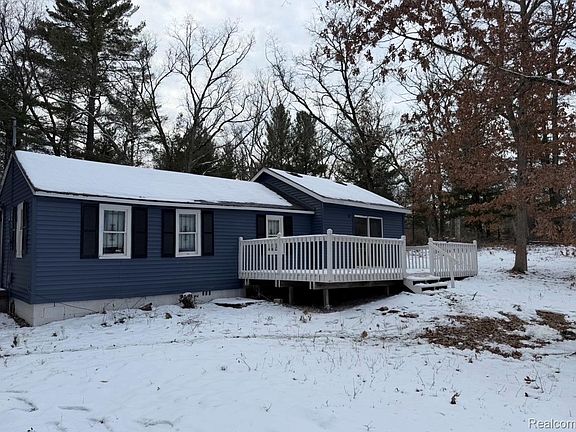 3rd image of 6240 S Labelle Dr
