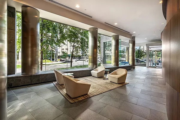 Rented by Owner | media 22