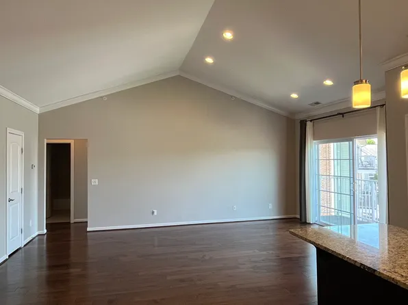 3390 Wasson Rd, Cincinnati, OH 45209