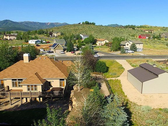 4th image of 6196 N Highland Dr