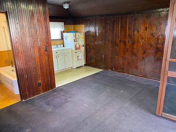 2nd image of 1131 Punta Gorda St #A