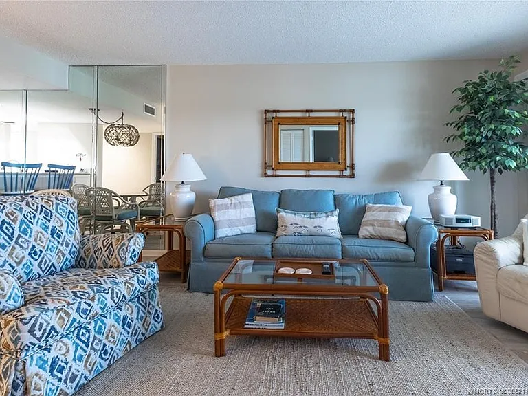 5596 NE Gulfstream Way — Photo 18