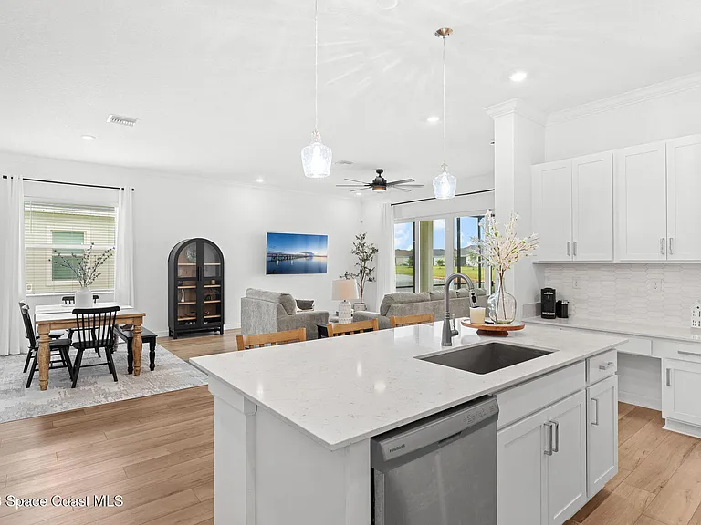1029 Cavailian Pl NW — Photo 14