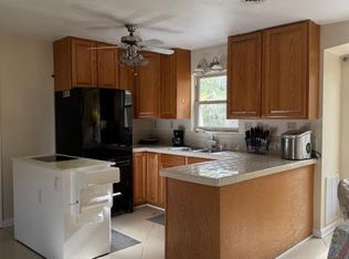 535 Lake No No Rd, Midway, GA 31320