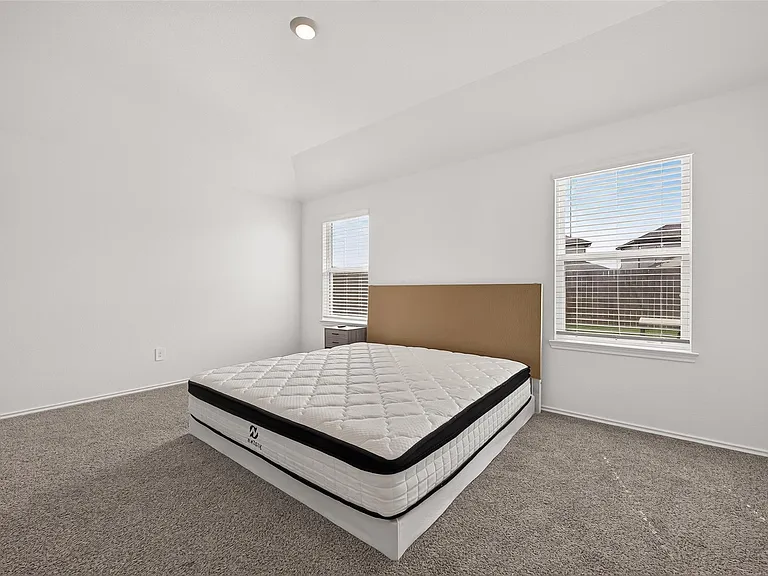 4222 Zeke Estates Ln — Photo 26