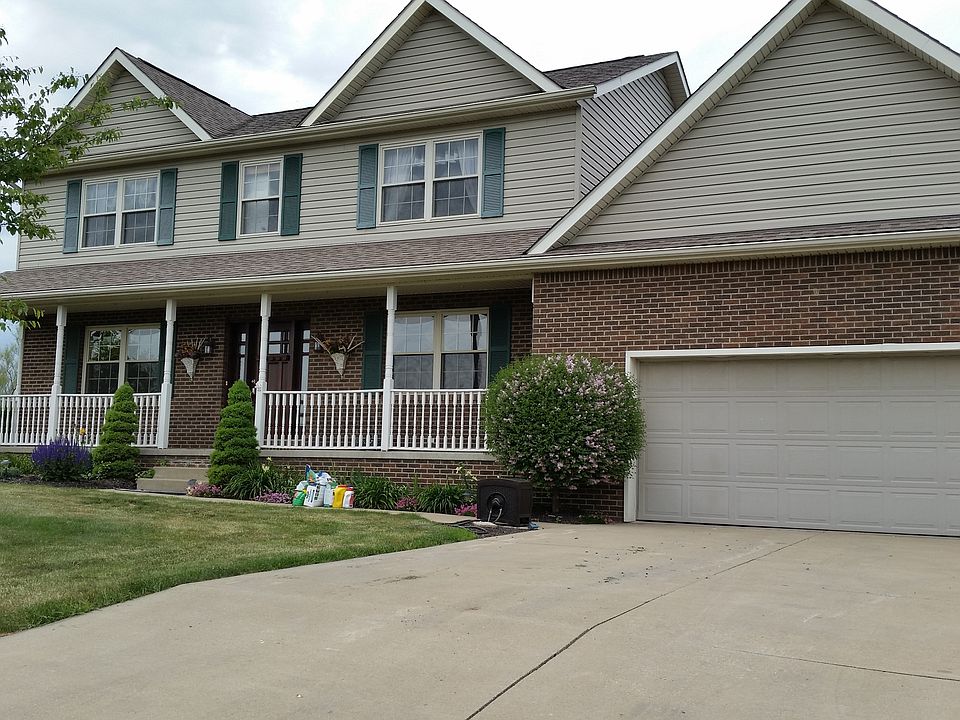 1st image of 46380 Country Lake Dr