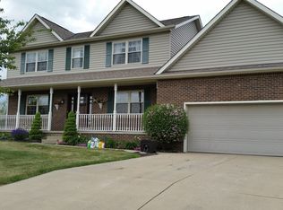 46380 Country Lake Dr, Saint Clairsville, OH 43950