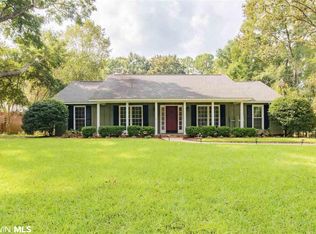 605 Oak Ridge Ct W, Daphne, AL 36526