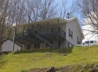 109 Roan View Rd, Roan Mountain, TN 37687