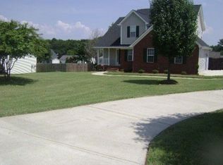 400 Cobblers Dr, Matthews, NC 28104