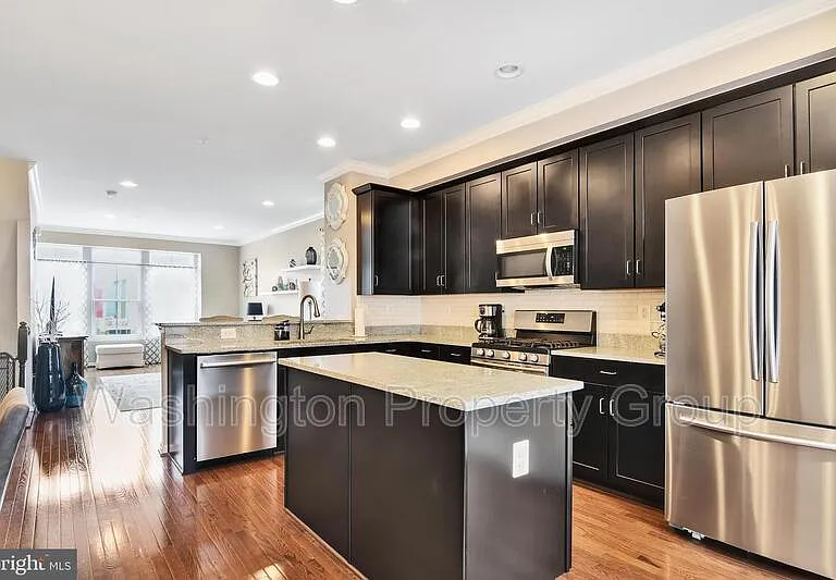 7905 Trailview Xing — Photo 12