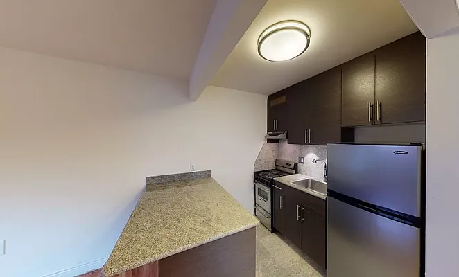 Rented by AZ REALTY NYC LLC | media 16