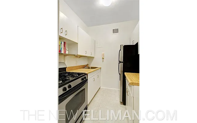 Sold by Douglas Elliman | media 5