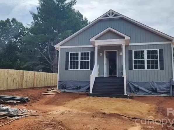 405 Falls Ave, Granite Falls, NC 28630