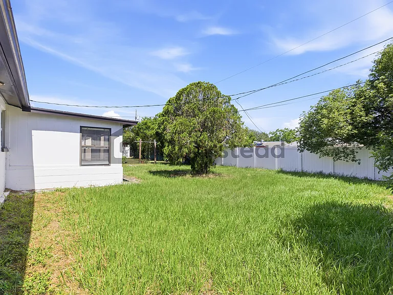 5053 Springland Dr — Photo 6
