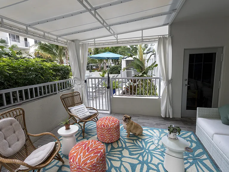 Berkshire Lauderdale By The Sea — Photo 23