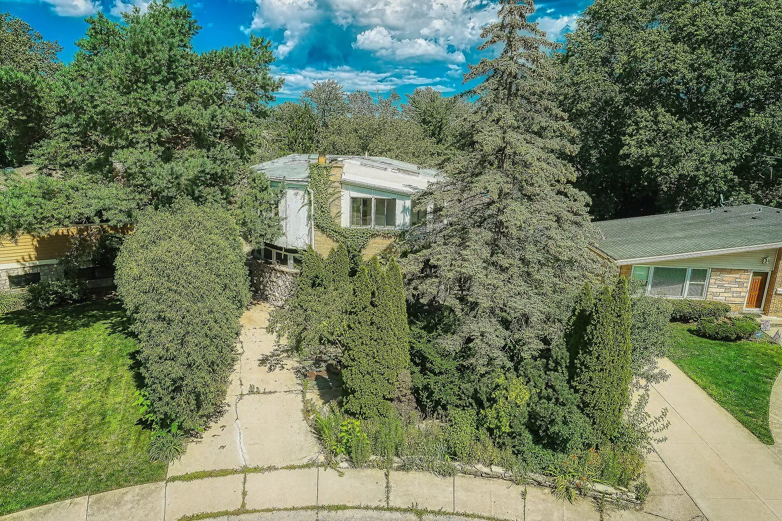 728 Laporte Ave photo 1